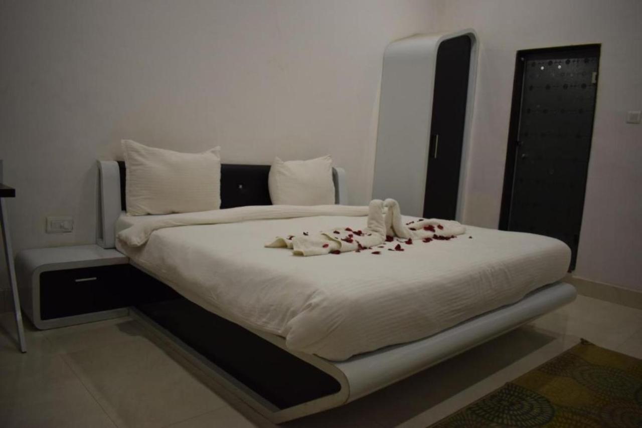 Hotel The Hills, Αμπικαπούρ Εξωτερικό φωτογραφία